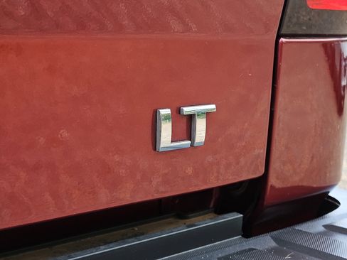 Used 2017 Chevrolet Silverado 1500 LT w/ All Star Edition image 30