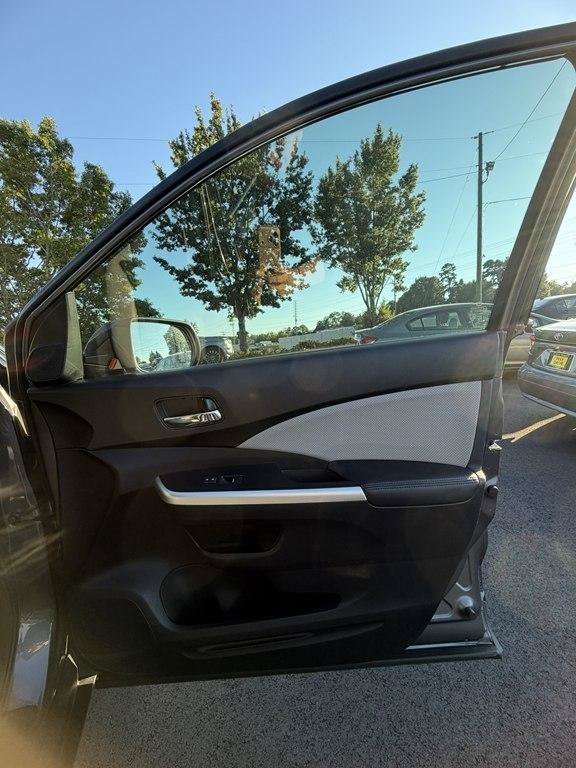 Used 2015 Honda CR-V EX-L image 11