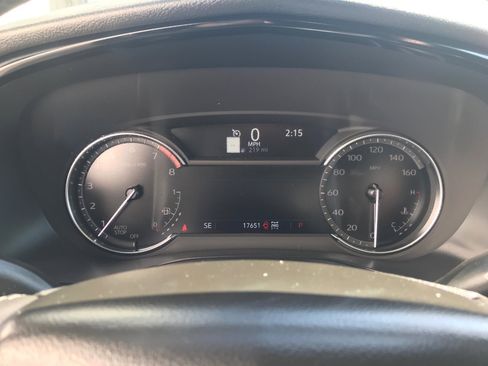 Certified 2025 Cadillac XT6 Premium Luxury image 3