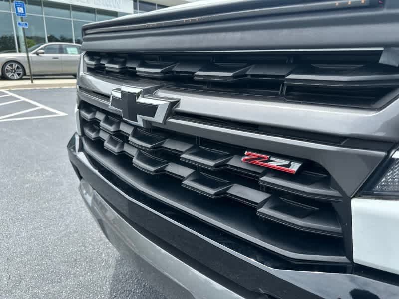 Used 2021 Chevrolet Colorado Z71 w/ Safety Package AWD/4WD image 32