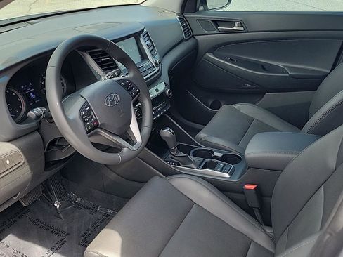 Used 2018 Hyundai Tucson SEL Plus image 9