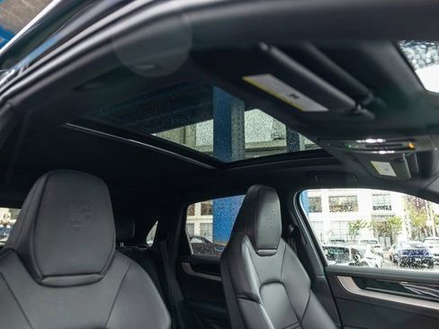 New 2026 Porsche Cayenne E-Hybrid AWD/4WD image 54