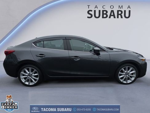 Used 2017 MAZDA MAZDA3 Grand Touring w/ Premium Equipment Package FWD image 6