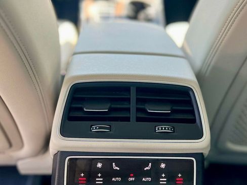 Used 2024 Audi A6 Premium Plus w/ Premium Plus Package AWD/4WD image 16