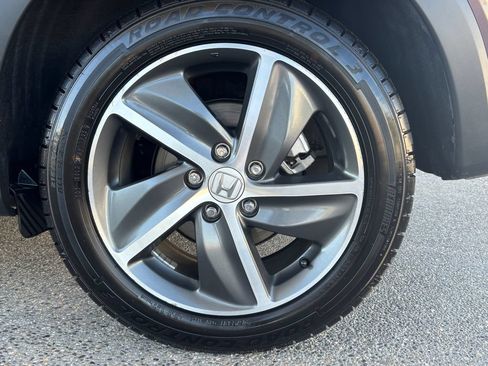 Used 2021 Honda HR-V EX image 30
