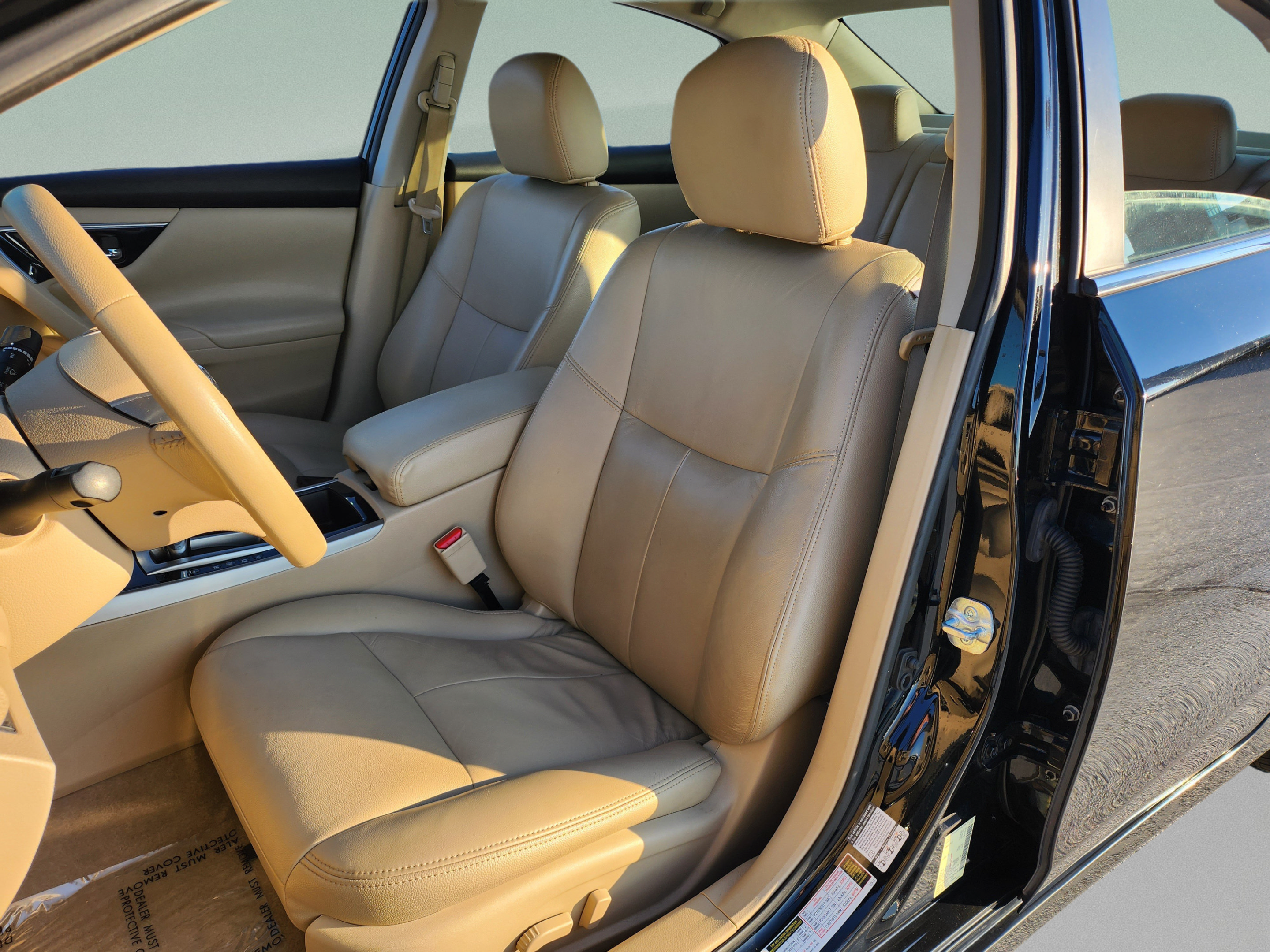 Used 2014 Nissan Altima 2.5 SV FWD image 11