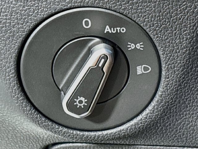 Certified 2026 Volkswagen Jetta GLI Autobahn FWD image 11