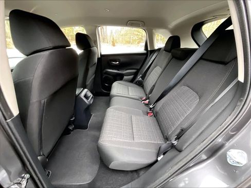 Used 2025 Honda HR-V LX image 15