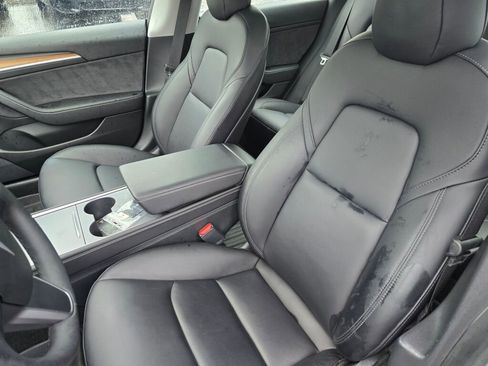 Used 2021 Tesla Model 3 Standard Range Plus image 21