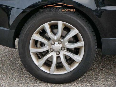 Used 2015 Land Rover Range Rover Sport HSE image 9