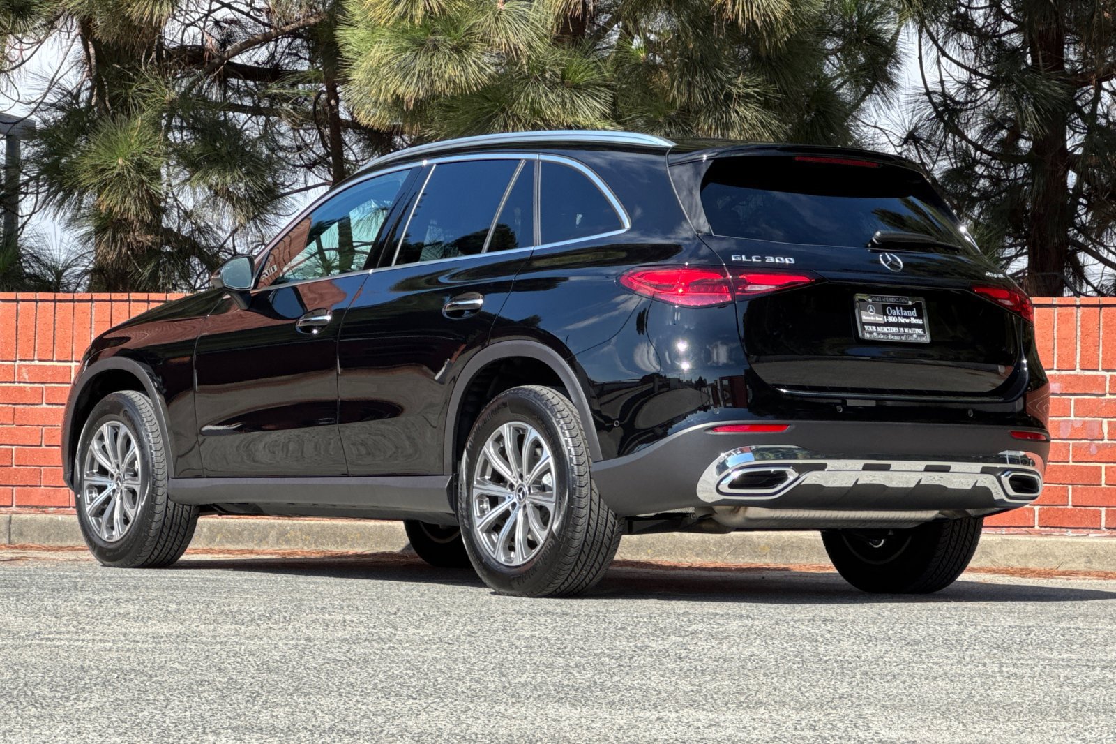 Used 2026 Mercedes-Benz GLC 300 4MATIC image 6