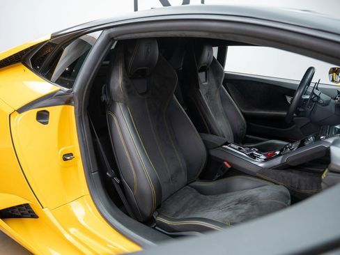 Used 2015 Lamborghini Huracan LP 610-4 image 22