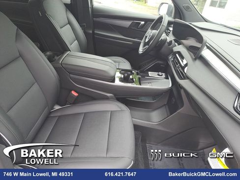 New 2026 Buick Enclave Preferred image 10