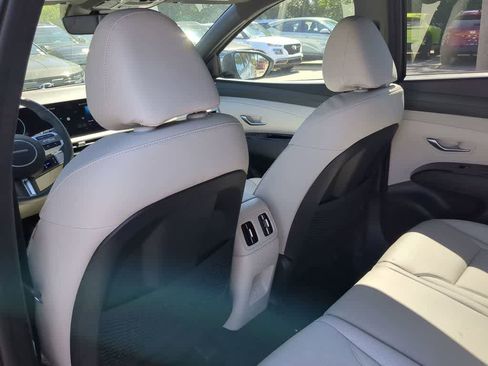 New 2026 Hyundai Tucson Limited image 19