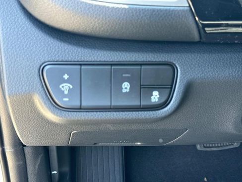 New 2026 Kia Seltos S FWD image 22