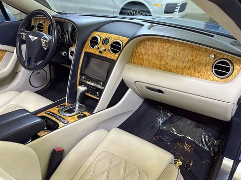 Used 2013 Bentley Continental GT image 25