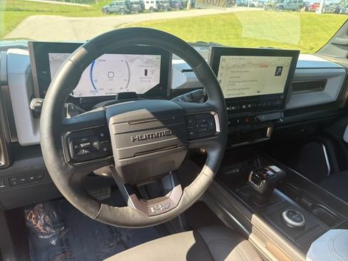 Used 2024 GMC Hummer EV 3X w/ LPO, Sport Package AWD/4WD image 15