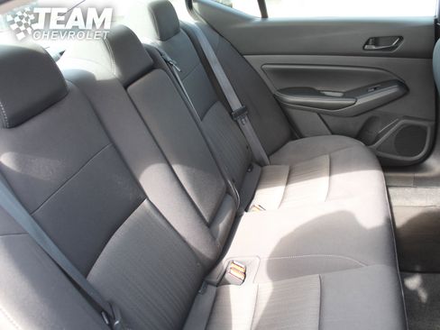 Used 2024 Nissan Altima 2.5 SV image 24