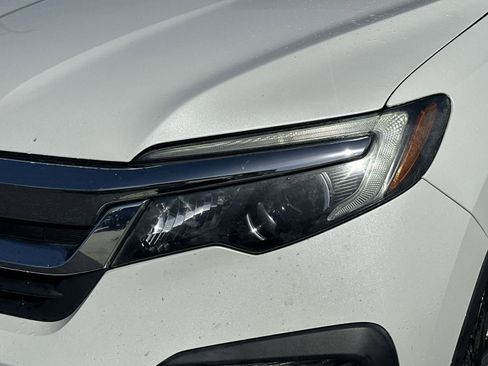 Used 2021 Honda Pilot EX-L image 11