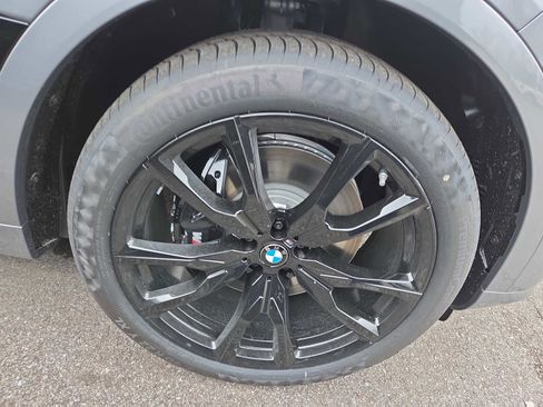New 2026 BMW X7 xDrive40i w/ M Sport Package image 2