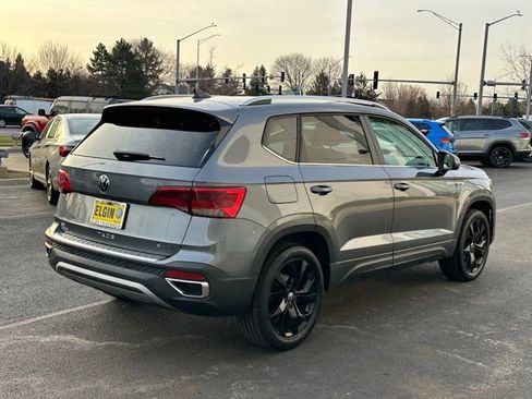 Used 2022 Volkswagen Taos SE image 6