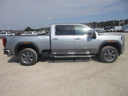 New 2026 GMC Sierra 2500 SLT w/ SLT Premium Package