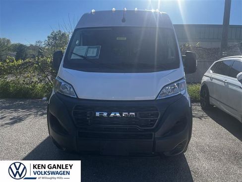 Used 2023 RAM ProMaster 2500 FWD image 2