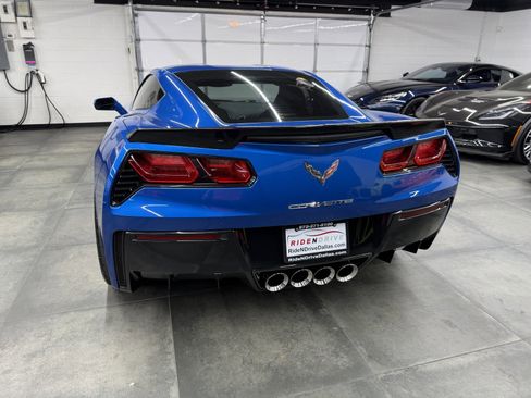 Used 2014 Chevrolet Corvette Stingray Coupe image 5