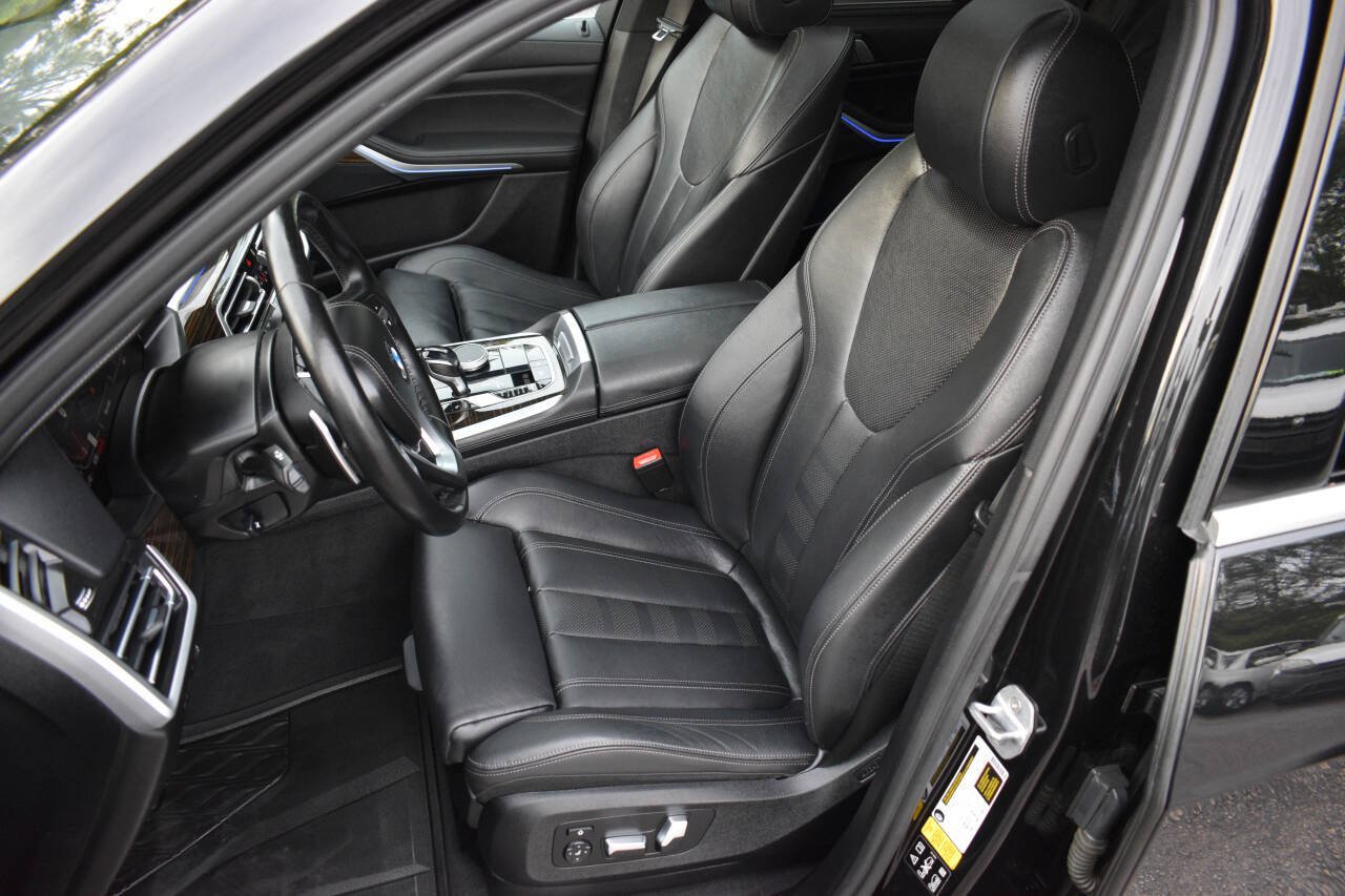 Used 2019 BMW X5 xDrive40i w/ Premium Package 2 AWD/4WD image 21
