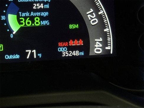 Used 2023 Toyota RAV4 XLE Premium image 12