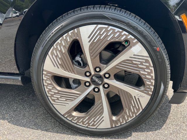 New 2027 Lincoln Navigator L Black Label AWD/4WD image 13