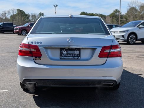 Used 2013 Mercedes-Benz E 350 Sedan image 8