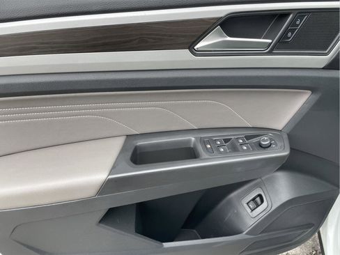 Used 2022 Volkswagen Atlas SE image 24