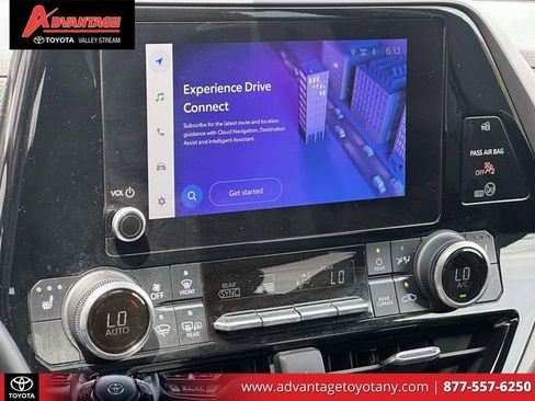 Used 2023 Toyota Highlander XLE AWD/4WD image 35