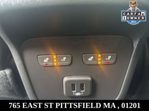 Used 2023 GMC Terrain Denali w/ Denali Premium Package image 16