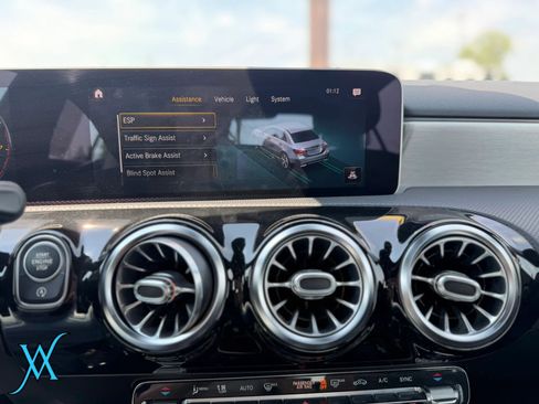 Used 2019 Mercedes-Benz A 220 image 34