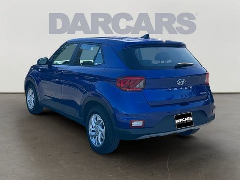 Used 2022 Hyundai Venue SE w/ Cargo Package image 5