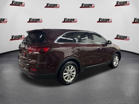 Used 2020 Kia Sorento LX image 5