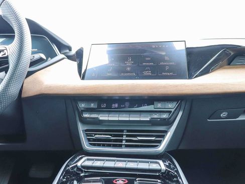 Used 2023 Audi e-tron GT Premium Plus AWD/4WD image 14