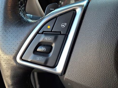 Used 2018 Chevrolet Camaro SS image 34