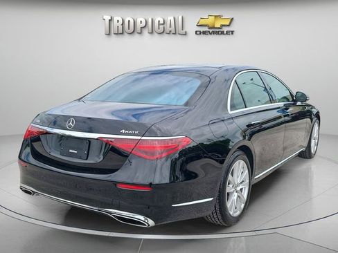 Used 2025 Mercedes-Benz S 500 4MATIC image 3