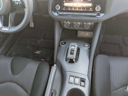 Used 2024 Nissan Z Sport w/ Floor Mat Package image 15