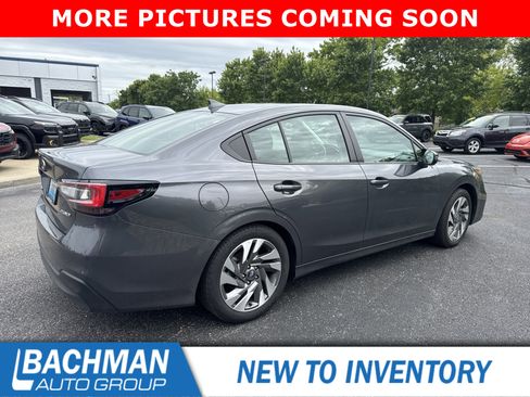Used 2025 Subaru Legacy Limited AWD/4WD image 3