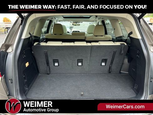 Used 2022 Subaru Ascent Limited w/ Technology Package AWD/4WD image 27