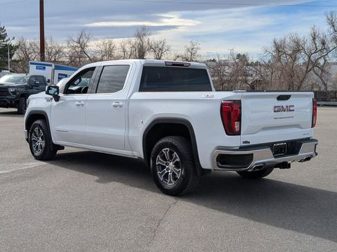 Used 2023 GMC Sierra 1500 SLE image 3