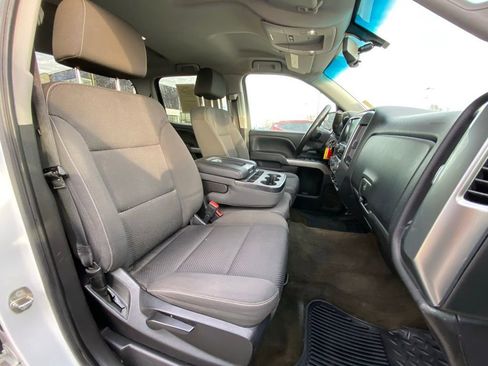 Used 2018 Chevrolet Silverado 1500 LT w/ All Star Edition image 27