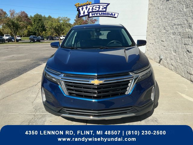 Used 2023 Chevrolet Equinox LT FWD image 2