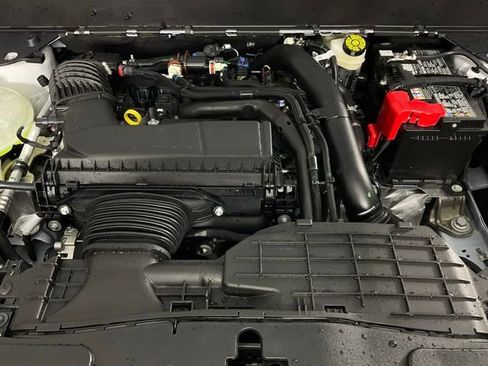 New 2026 Ford Maverick XLT w/ XLT Luxury Package image 9