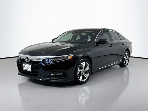 Used 2018 Honda Accord EX image 1