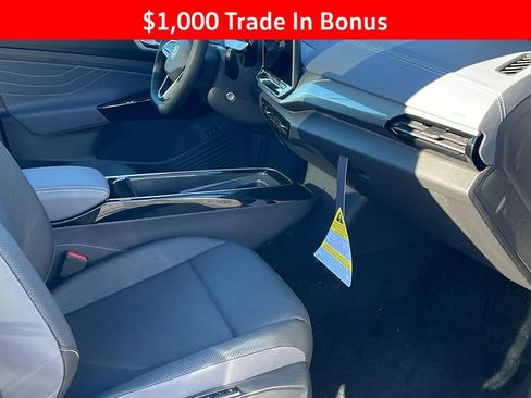 New 2025 Volkswagen ID.4 Pro S AWD/4WD image 32